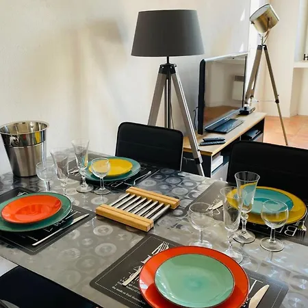 Old - Very Charming 1-bedroom Cannes