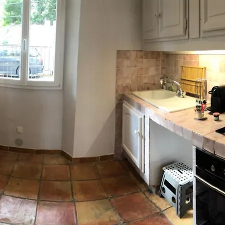 Old - Very Charming 1-bedroom * Cannes
